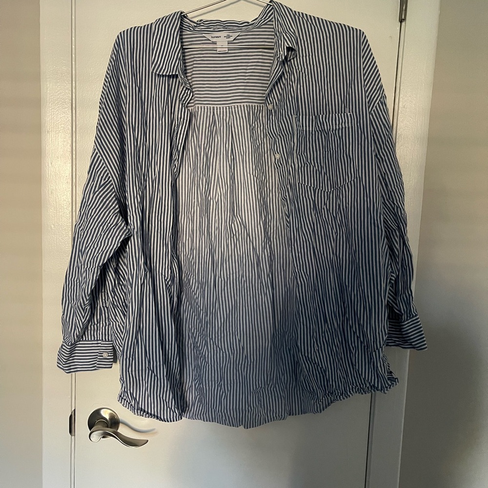 Old Navy Blue and White Striped Button Down Shirt